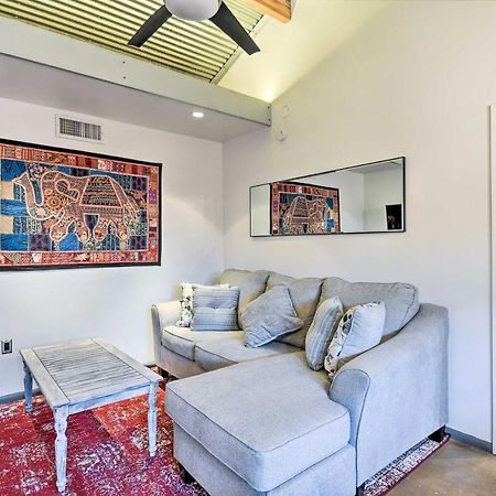 Phoenix Getaway With Patio, Near Roosevelt Row! Villa Esterno foto